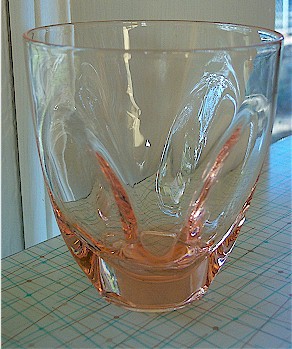 Mid2Mod: Recognizing Russel Wright glassware